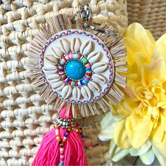 New Handmade Beaded Bohemian Medallion With Shells Neon Fringe Bag Clip Key Ring - Picture 3 of 7